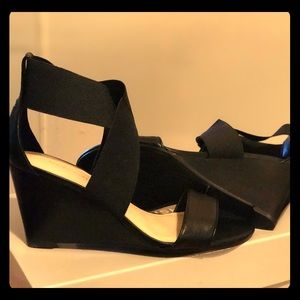 Marc Fisher Wedges